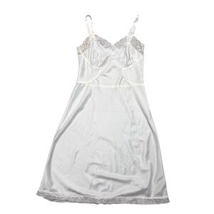 Vintage Enchanted By Barbizon Lace Ivory Slip Size M Satin Sylfaire